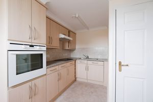 KITCHEN- click for photo gallery